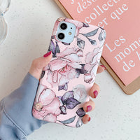 Capa de iPhone com Padrão de Flores